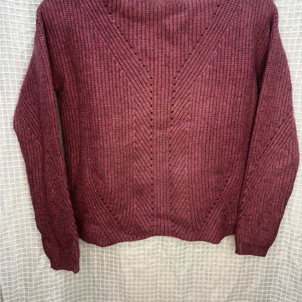 Women's Burgundy Crew Neck Sweater